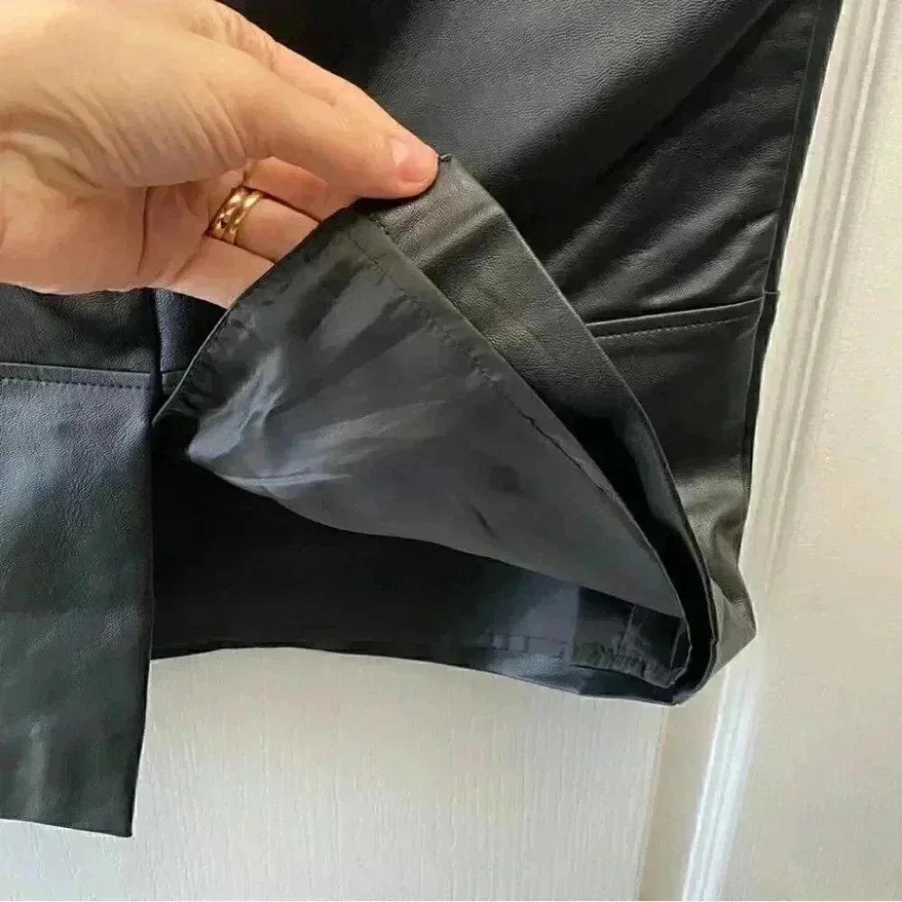Reitman’s Black Faux Leather Pencil Skirt High Waisted Size 4 - Picture 12 of 16